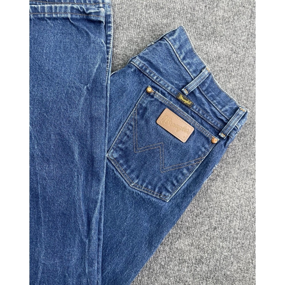 Wrangler jeans Men's 38x32 (fits 34x30) Slim Fit Jeans Style 13MWZ USA
